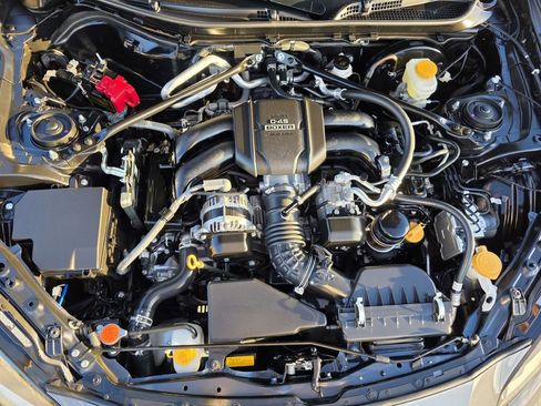 Used 2024 Toyota GR86 Premium image 18