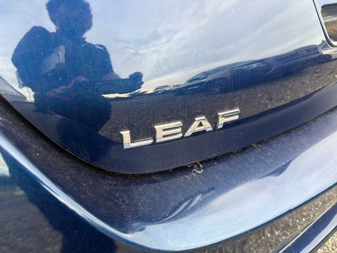 Used 2017 Nissan Leaf S FWD image 16