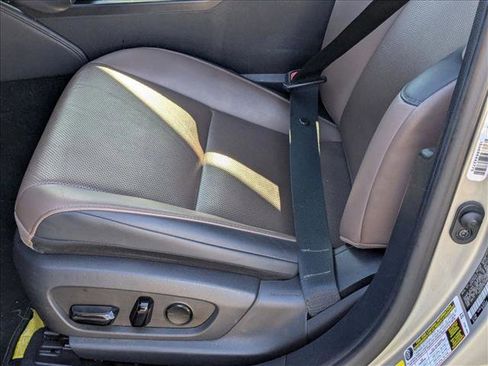 Used 2022 Lexus ES 350 w/ Premium Package image 16