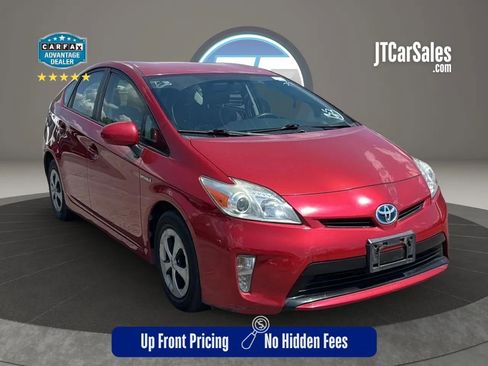 Used 2014 Toyota Prius Two FWD image 1