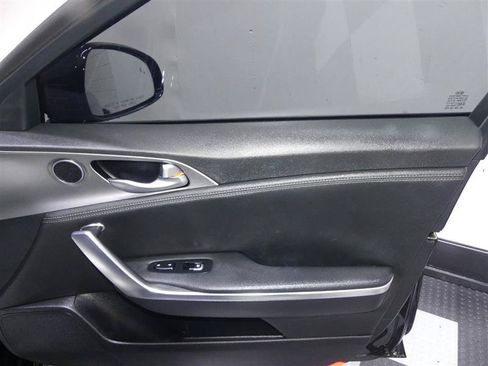Used 2020 Kia Stinger GT AWD/4WD image 18