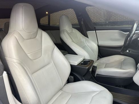 Used 2016 Tesla Model S 85D image 42