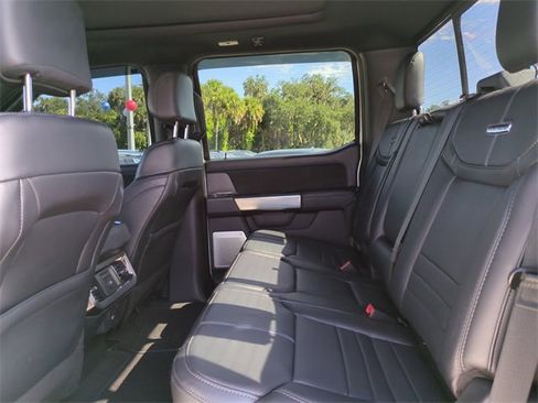 Used 2025 Ford F350 Platinum w/ FX4 Off-Road Package image 16