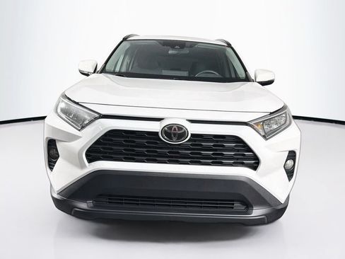 Used 2021 Toyota RAV4 XLE w/ Convenience Package AWD/4WD image 2