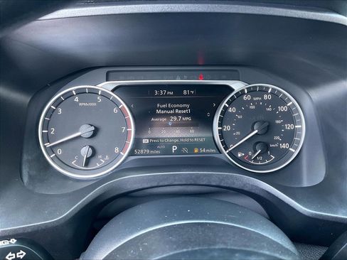 Used 2024 Nissan Rogue S AWD/4WD image 23