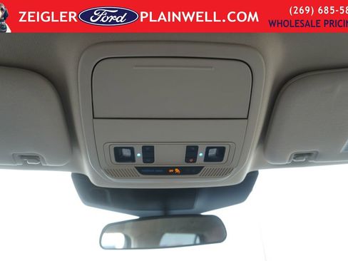 Used 2023 Ford Explorer 4WD image 31
