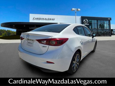Used 2018 MAZDA MAZDA3 Grand Touring FWD image 4