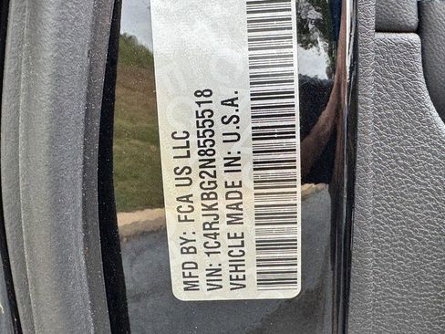 Used 2022 Jeep Grand Cherokee L Limited image 28