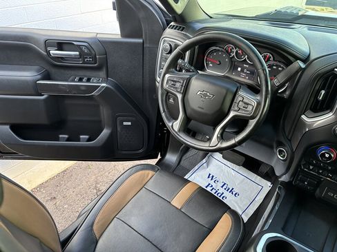 Used 2021 Chevrolet Silverado 2500 LTZ w/ Carhartt Edition AWD/4WD image 18