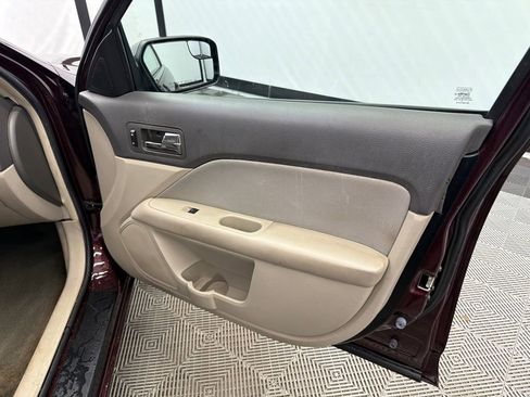 Used 2011 Ford Fusion SE w/ 202A Rapid Spec Order Code image 15