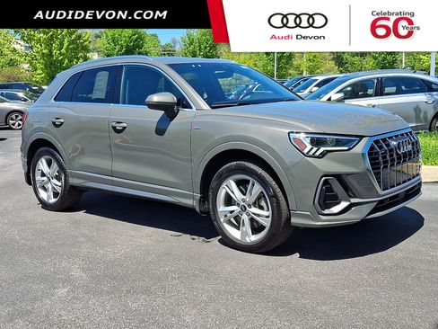Used 2021 Audi Q3 2.0T Premium Plus w/ Premium Plus Package AWD/4WD image 1