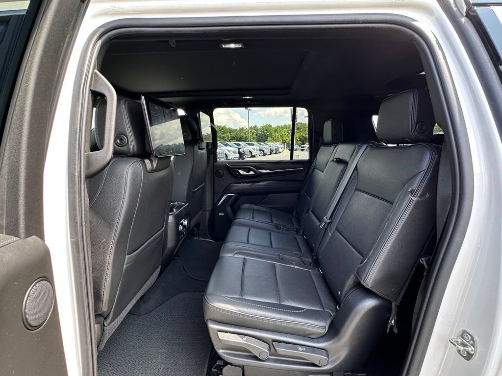 Certified 2021 GMC Yukon XL Denali w/ Denali Ultimate Package AWD/4WD image 27