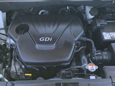 Used 2015 Kia Soul FWD image 24