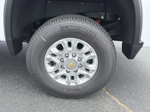 New 2026 Chevrolet Silverado 3500 LT w/ Safety Package AWD/4WD image 19