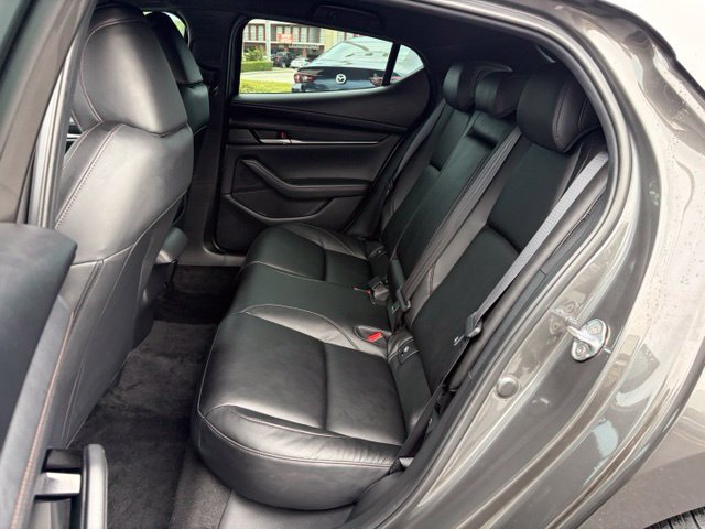 Used 2024 MAZDA MAZDA3 s FWD image 15