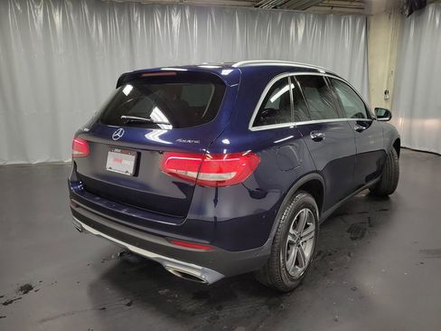 Used 2018 Mercedes-Benz GLC 300 4MATIC image 9