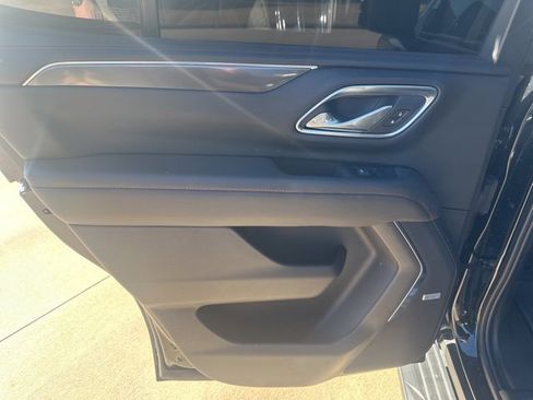 Used 2024 Chevrolet Tahoe RST w/ Luxury Package image 14