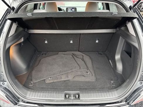 Used 2023 Hyundai Kona SE w/ Cargo Package image 15