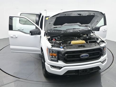 Used 2022 Ford F150 XLT w/ Equipment Group 302A High AWD/4WD image 40