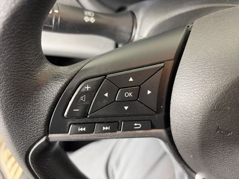 Used 2023 Nissan Kicks SV w/ Interior Electronics Package image 25