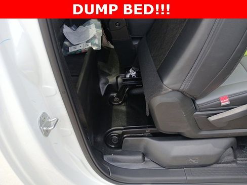 New 2025 RAM 4500 Tradesman image 32