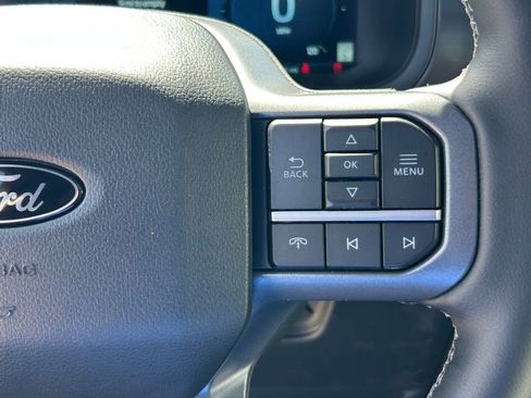 New 2026 Ford F150 Lariat w/ Equipment Group 502A High image 44