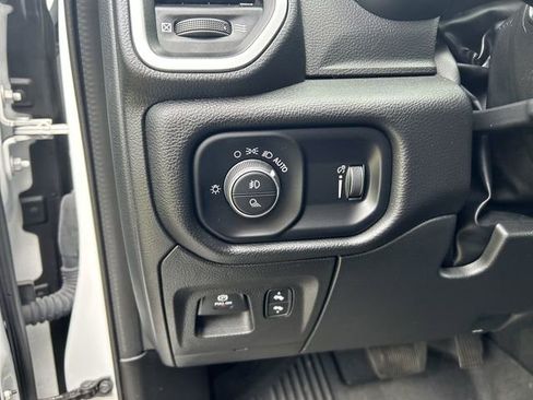 Certified 2022 RAM 1500 Big Horn AWD/4WD image 17
