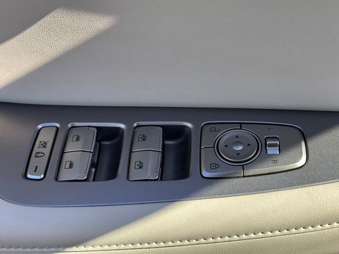 Used 2025 Hyundai Palisade Limited image 26