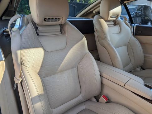 Used 2019 Mercedes-Benz SL 550 image 28