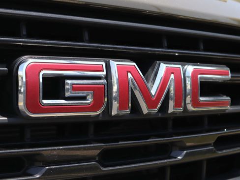 Used 2024 GMC Sierra 1500 Elevation AWD/4WD image 33