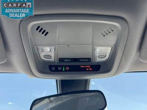 Used 2020 Chevrolet Malibu LT FWD image 16