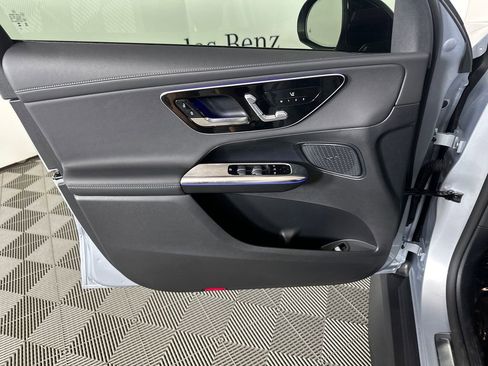 Certified 2025 Mercedes-Benz GLC 300 4MATIC image 10