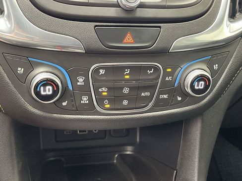 Certified 2020 Chevrolet Equinox Premier AWD/4WD image 21