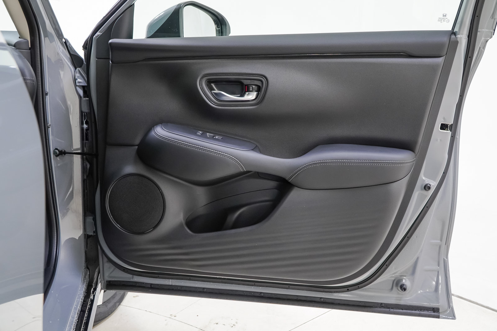 New 2027 Honda HR-V EX-L image 32
