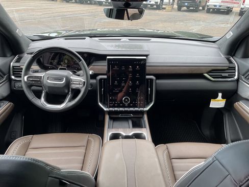 New 2026 GMC Acadia Denali Ultimate FWD image 21