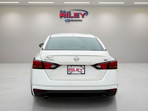 Used 2025 Nissan Altima 2.5 SR FWD image 4