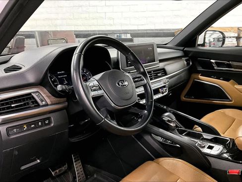 Used 2021 Kia Telluride SX FWD image 17