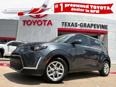Used 2025 Kia Soul LX w/ LX Technology Package