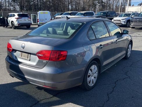 Used 2014 Volkswagen Jetta SE FWD image 4