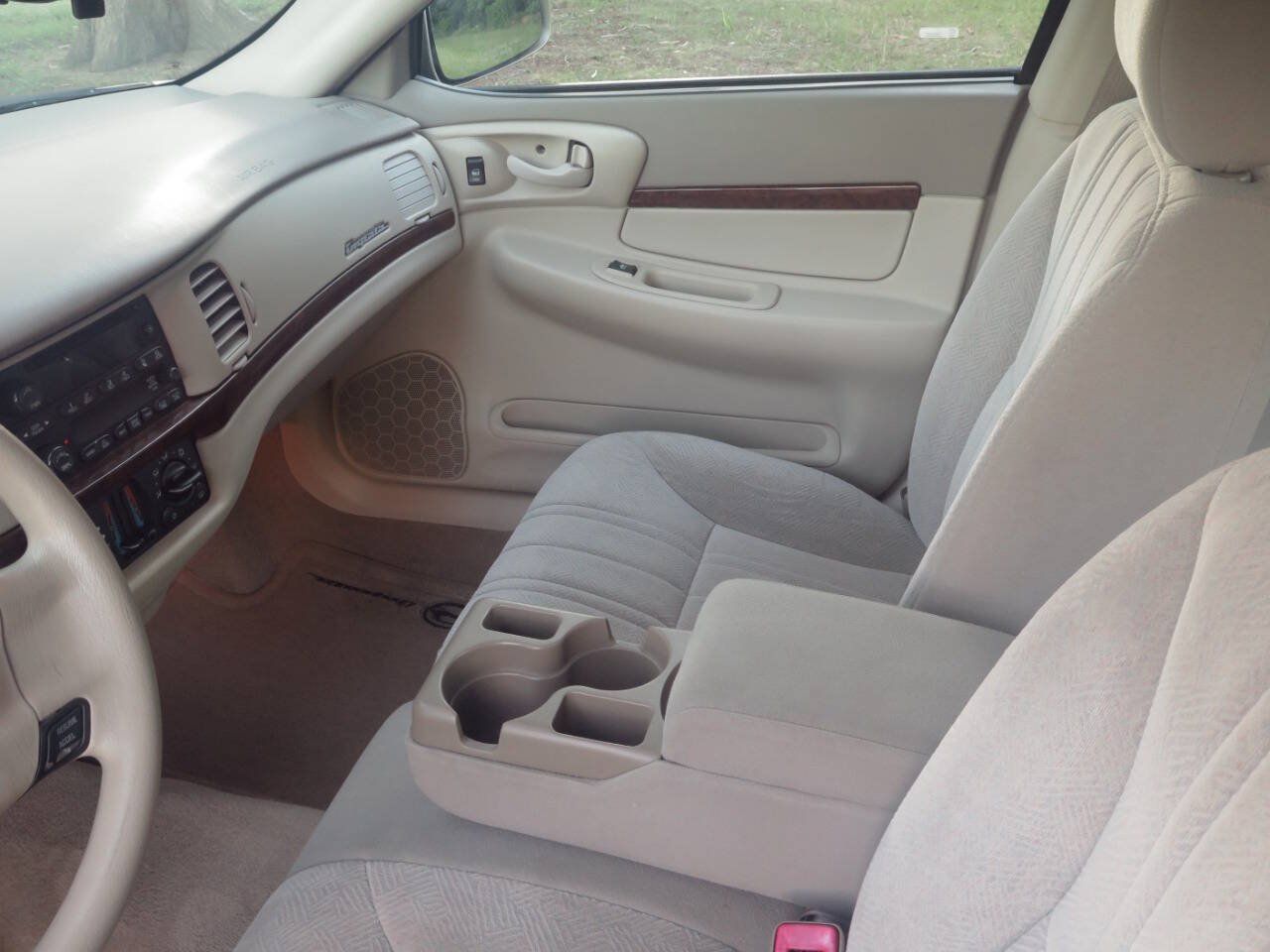 Used 2005 Chevrolet Impala w/ Preferred Equipment Group FWD image 11