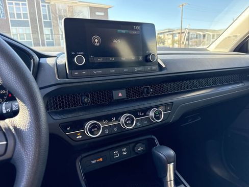 Certified 2023 Honda CR-V EX image 15