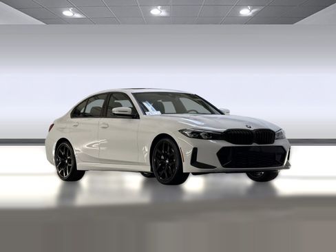 New 2026 BMW 330i Sedan w/ M Sport Package image 7