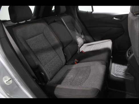 Certified 2023 Chevrolet Equinox LT FWD image 17