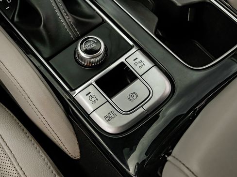 Used 2022 Kia Telluride EX w/ EX Premium Package FWD image 26