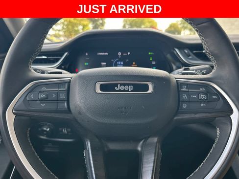 Used 2023 Jeep Grand Cherokee 4WD 4xe w/ Luxury Tech Group II image 25
