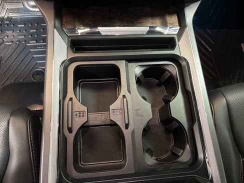 Used 2024 Ford F350 Lariat w/ FX4 Off-Road Package image 20