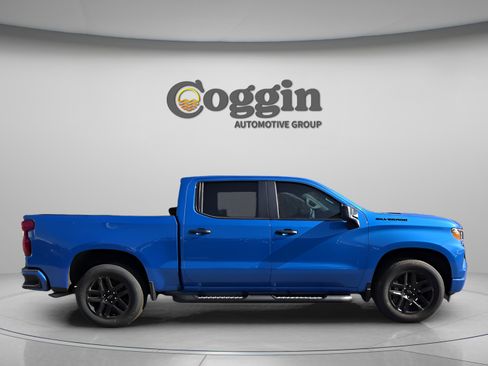 New 2026 Chevrolet Silverado 1500 Custom w/ LPO, Dark Essentials Package image 4
