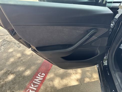 Used 2021 Tesla Model 3 Long Range AWD/4WD image 21