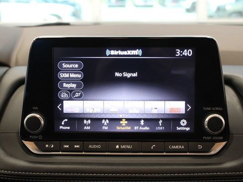 Used 2023 Nissan Rogue S FWD image 21