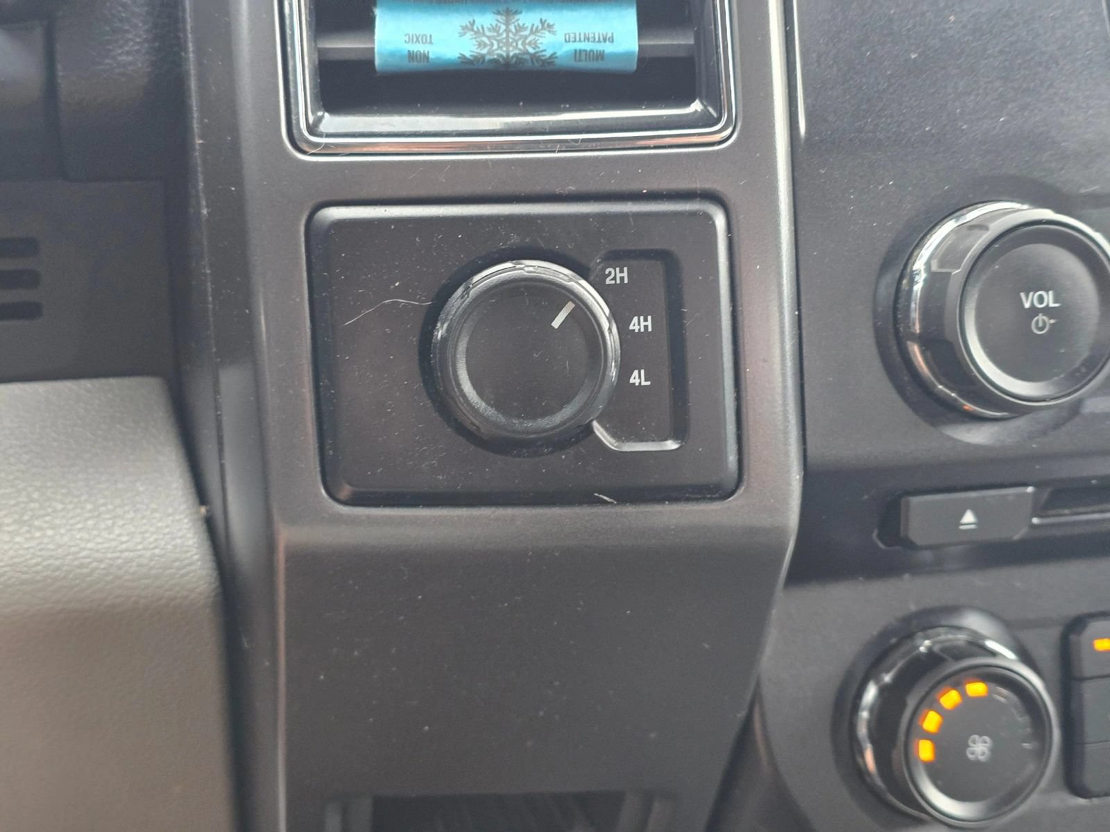 Used 2018 Ford F150 XLT AWD/4WD image 29